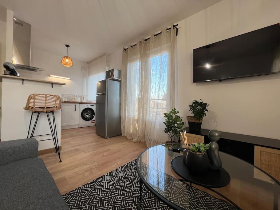 Appartement Proche Disneyland Coulommiers Exteriör bild